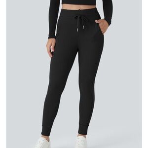 HALARA Black High-Waist Jogger Leggings